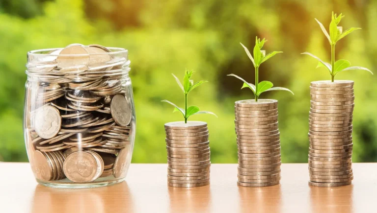 Sell Stuff Online for Cash [and Make Hundreds Today]